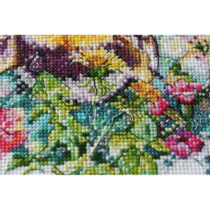 Cross-stitch kit Caramel spider web AH-085