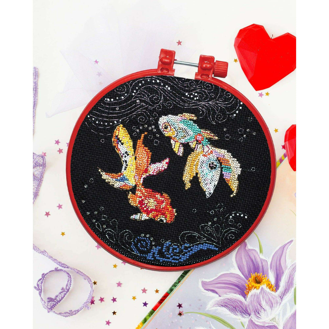 Cross-stitch kit In gentle waves AHM-059