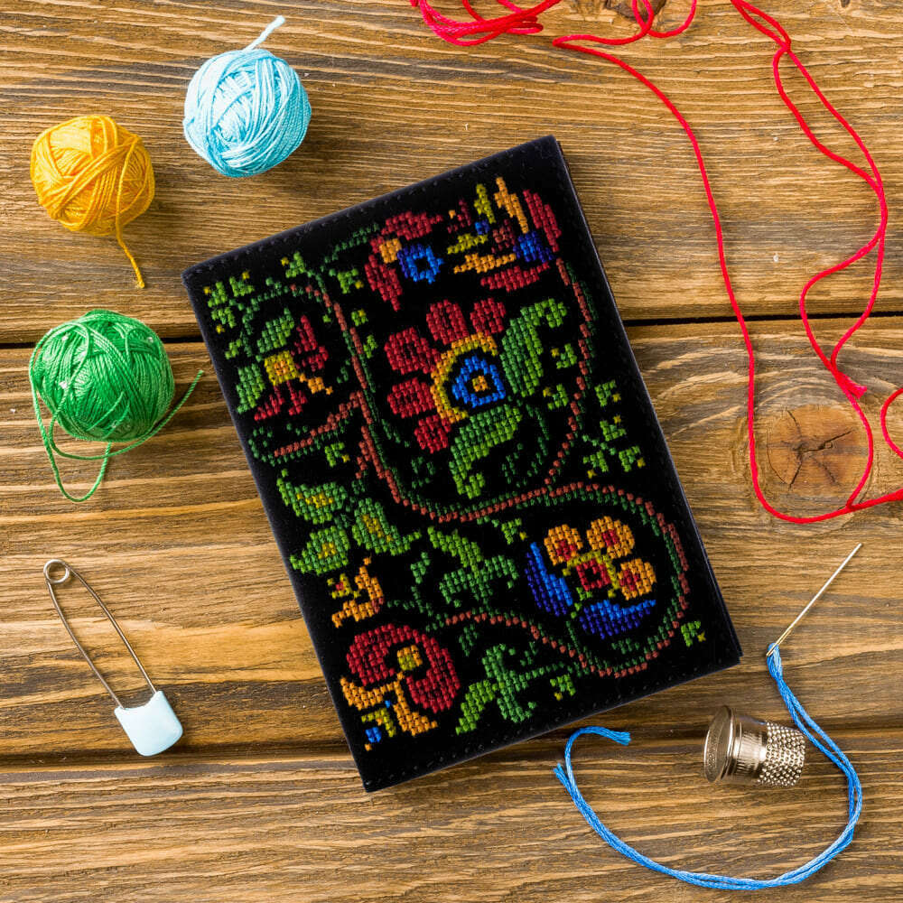 Cross-stitch kit on artificial leather FLHL-043