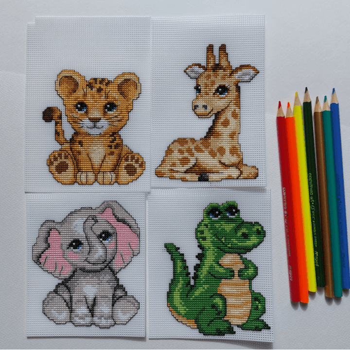 "Cute Animals" 121CS Counted Cross-Stitch Kit