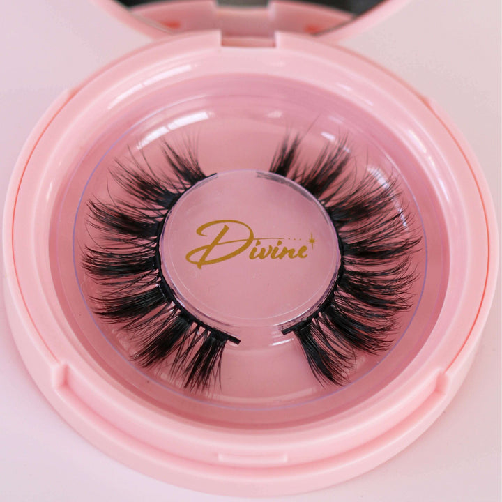 D Poodle Collection- Lashes in Compact