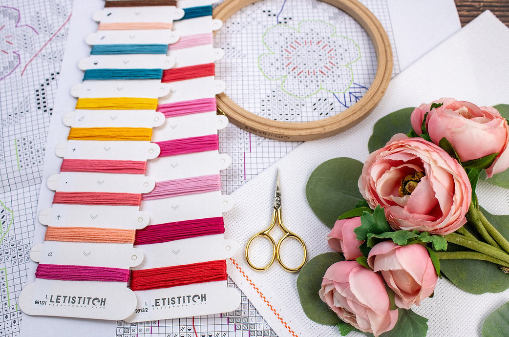 Choose Joy L9913 Counted Cross Stitch Kit