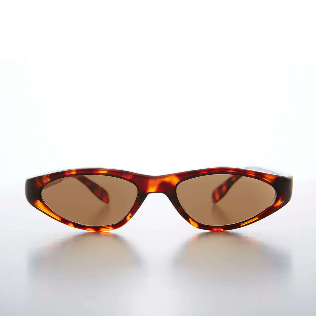 Edgy Small Cat Eye 90s Vintage Sunglass - Vicky