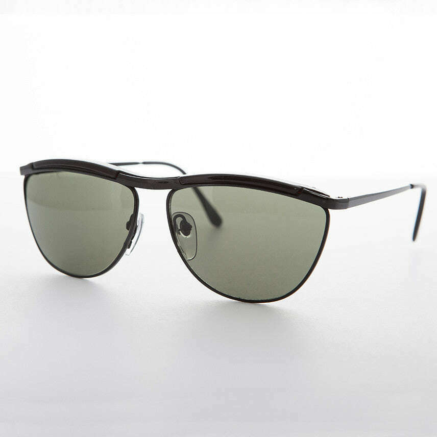 Elegant Sunglass with Rare Brow Bar Design - Fletcher