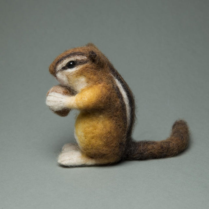 Felting kit Small chipmunk V-146C