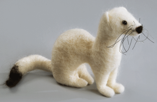 Felting kit Snowy ermine V-136C