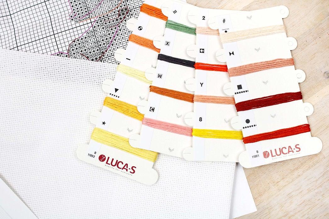 Fox 3 B1189L Counted Cross-Stitch Kit