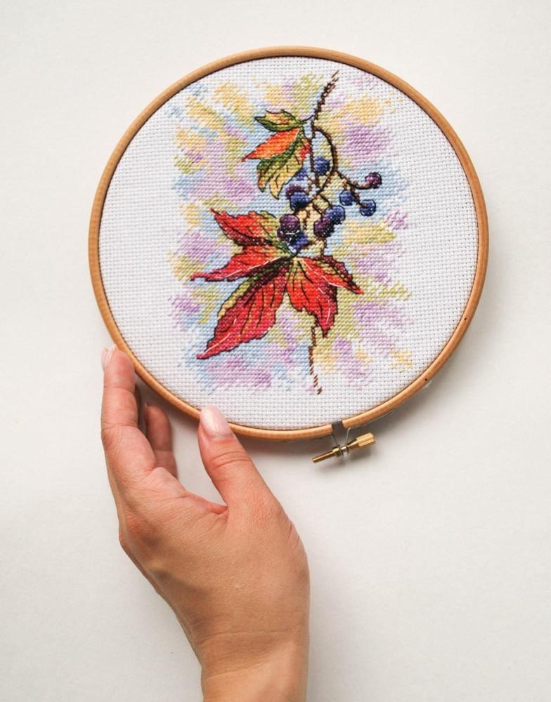 Fragrant Vine SM-427 Counted Cross Stitch Kit