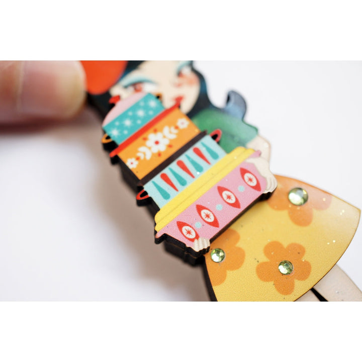 Girl with Retro Pyrex Containers Brooch by Laliblue 3