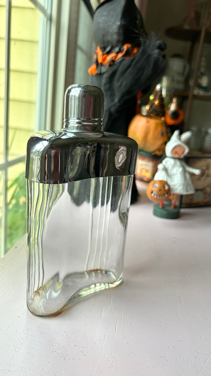 Glass flask detail view