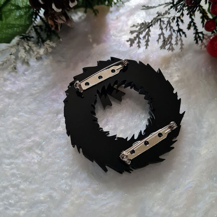 Gothic Skull Wreath Necklace by Cherryloco Jewellery 3