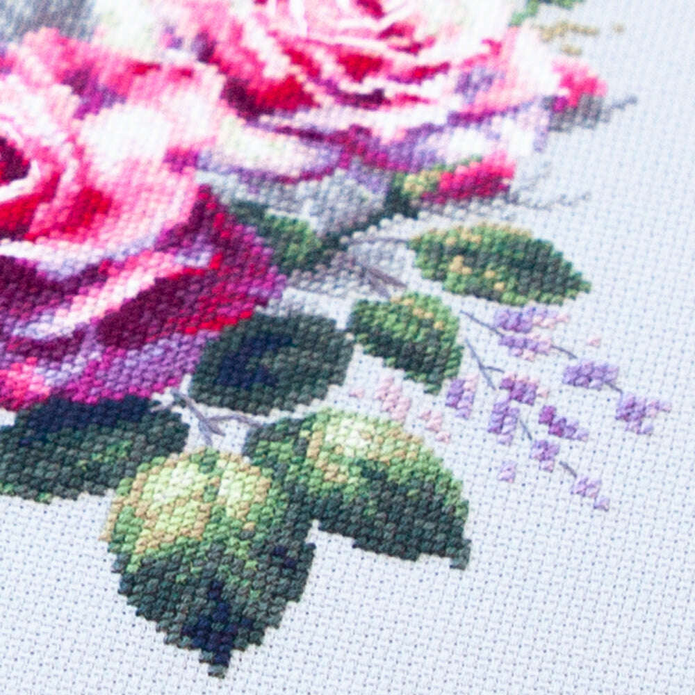 Happy Garden 70-13 Counted Cross-Stitch Kit