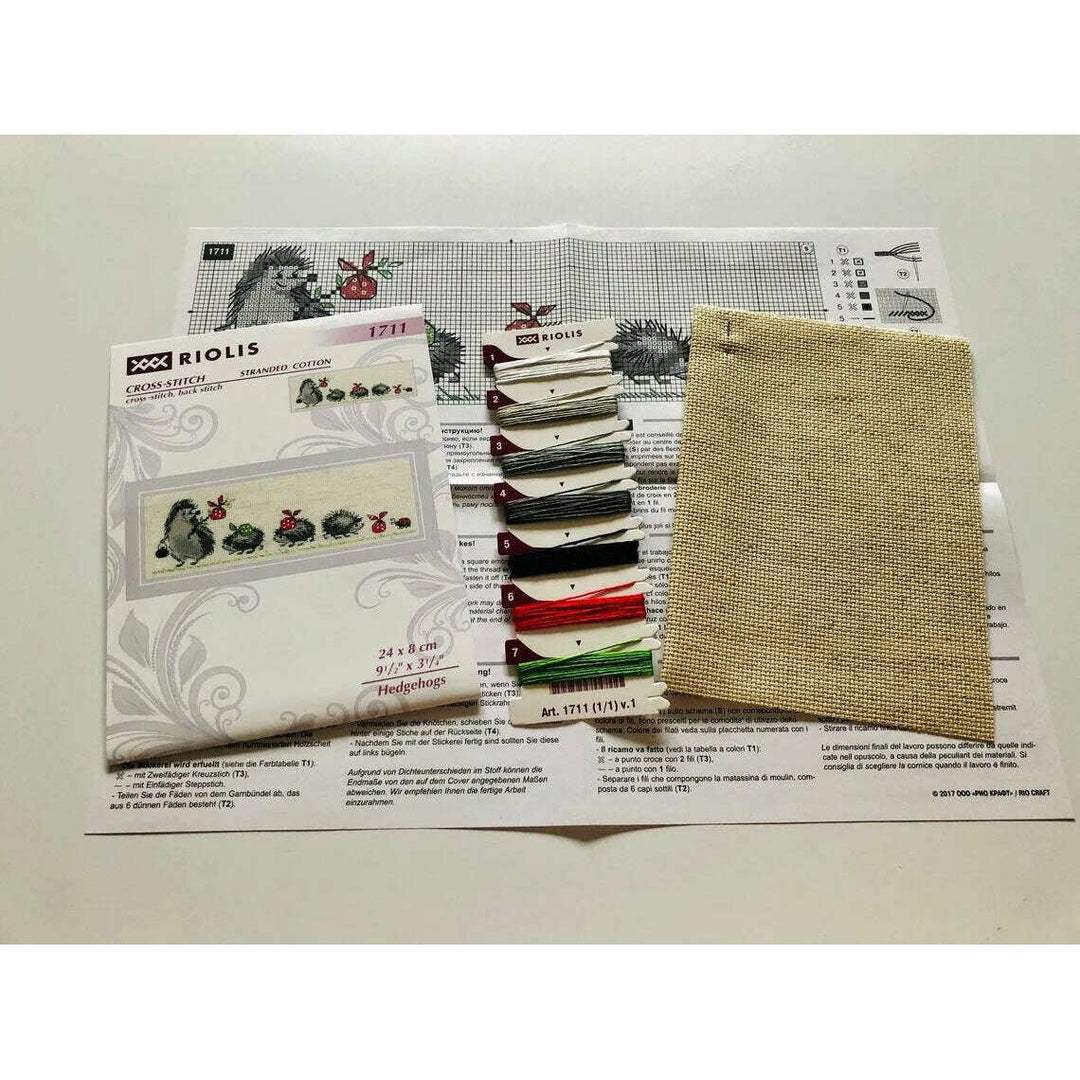 Hedgehogs R1711 Counted Cross Stitch Kit