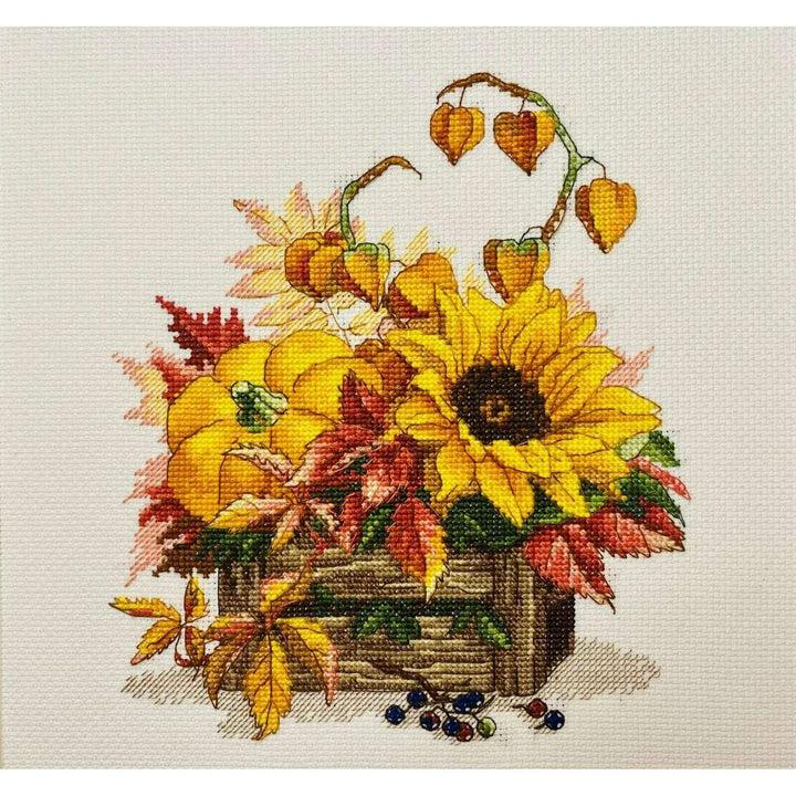 Hello Autumn R2006 Counted Cross Stitch Kit