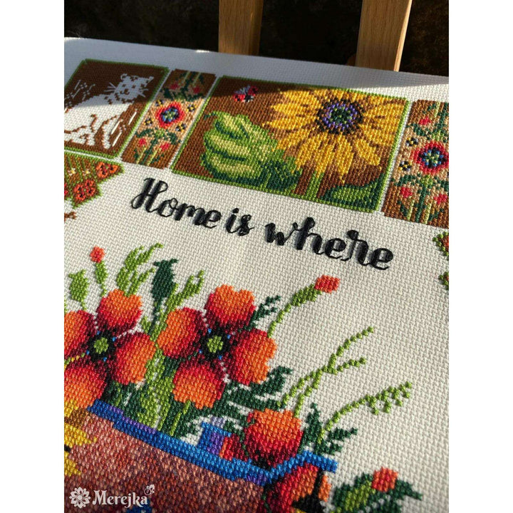 Home is where the cat is K-220 Counted Cross-Stitch Kit
