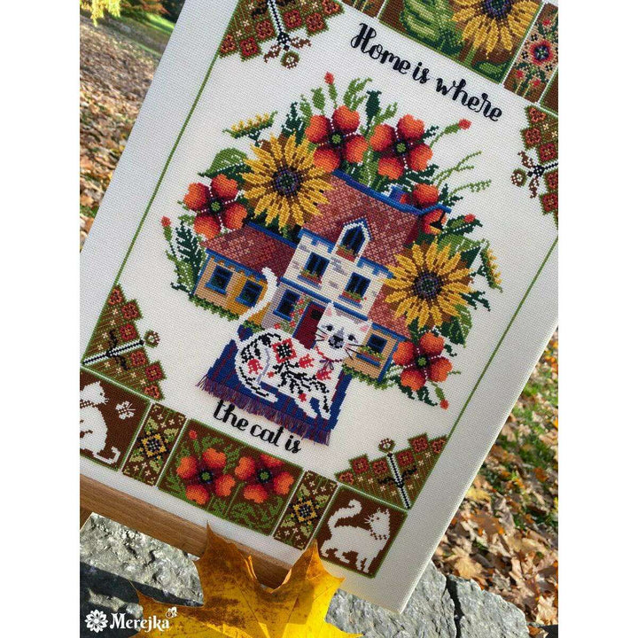 Home is where the cat is K-220 Counted Cross-Stitch Kit