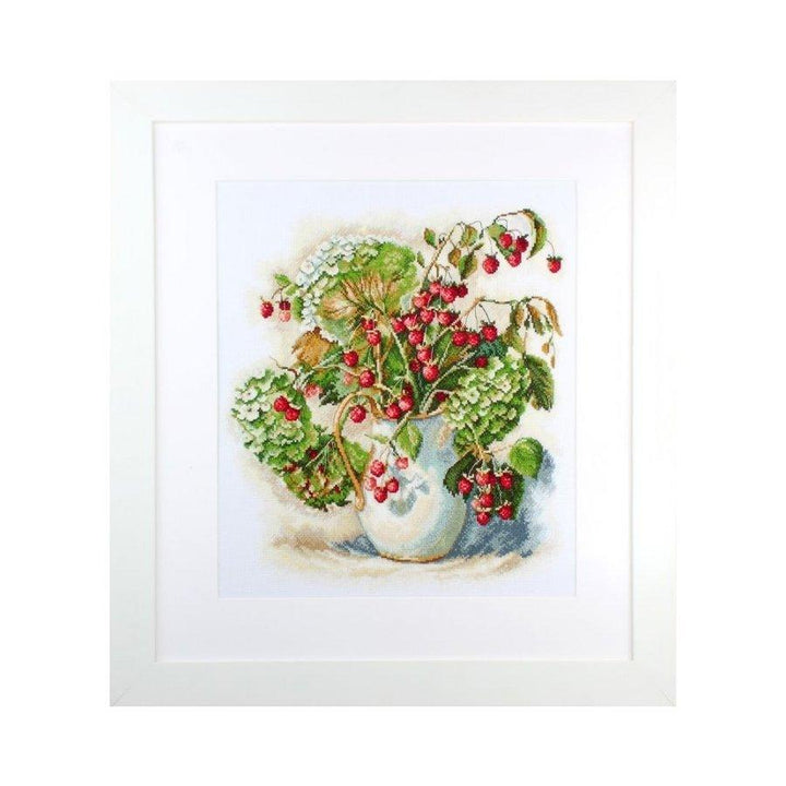 Hydrangea and raspberry M600 Counted Cross Stitch Kit