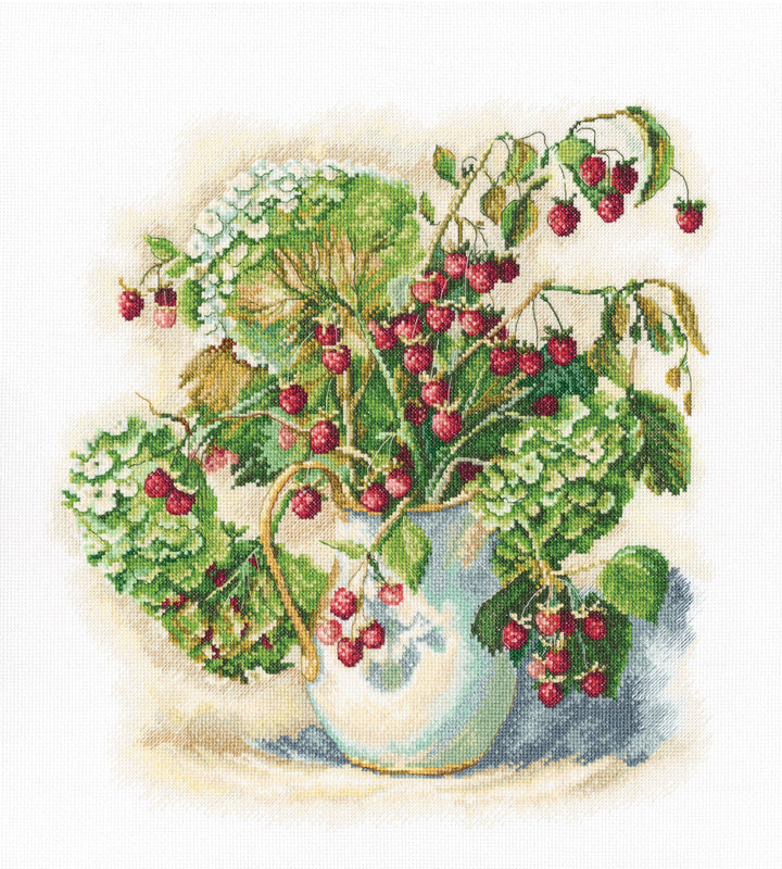 Hydrangea and raspberry M600 Counted Cross Stitch Kit