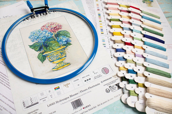 Hydrangea Blooms L8065 Counted Cross Stitch Kit