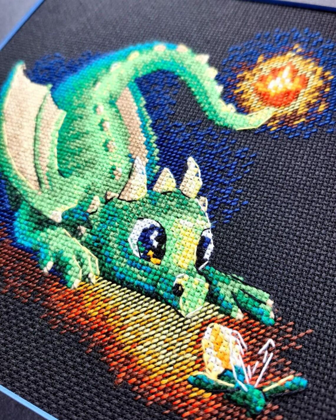 Naughty Sparkles R2160 Counted Cross Stitch Kit