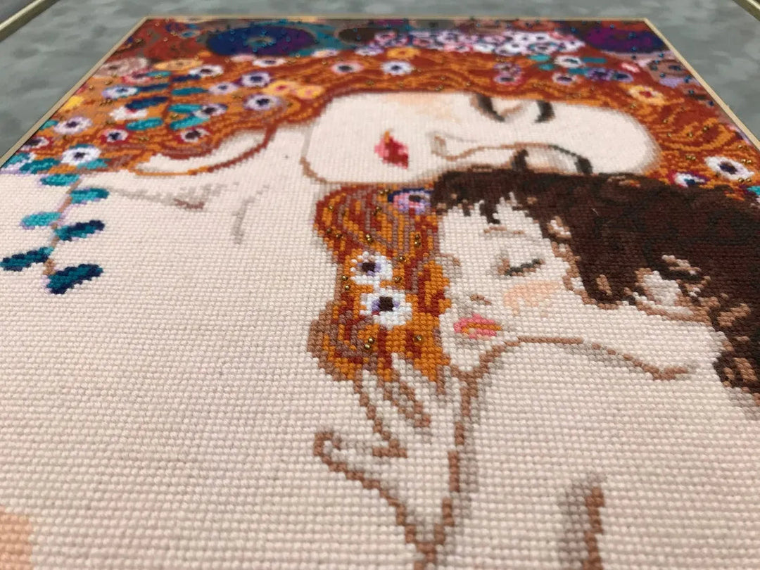 Motherly Love after G. Klimt`s Painting  R916 Counted Cross Stitch Kit