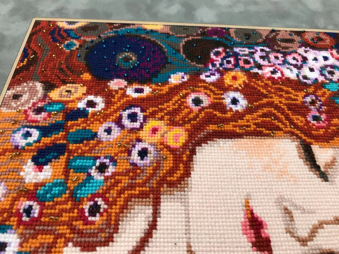 Motherly Love after G. Klimt`s Painting  R916 Counted Cross Stitch Kit