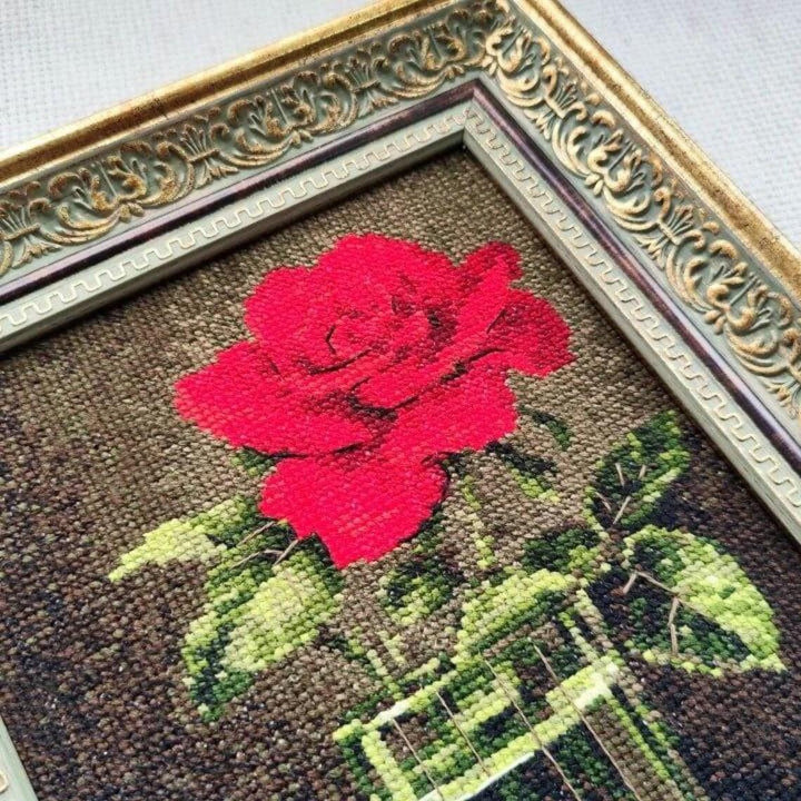 Rose and Sweet Cherry R2123 Counted Cross Stitch Kit