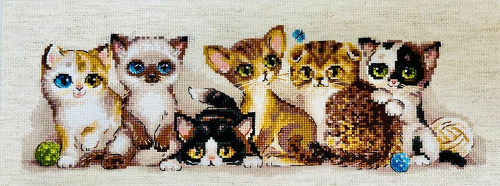 Kittens R2180 Counted Cross Stitch Kit