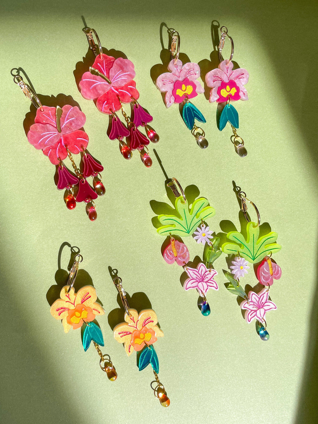 Hibiscus Dangle