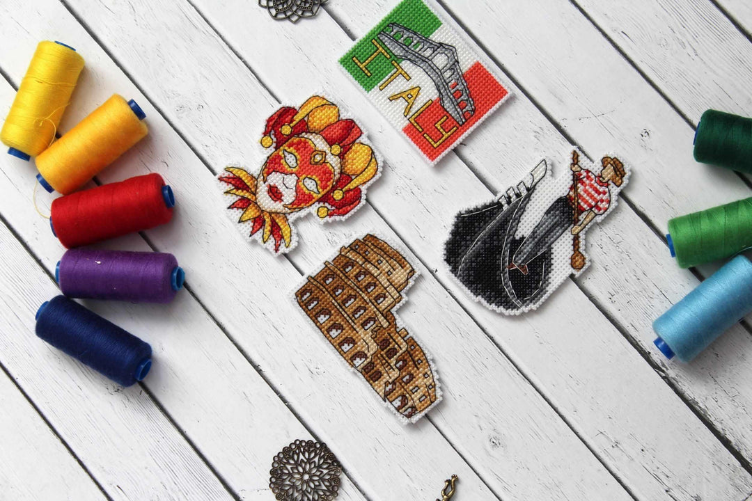 Italy Magnets P-309 / SR-309 Plastic Canvas Counted Cross Stitch Kit