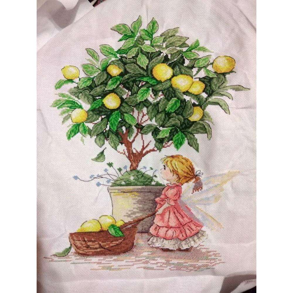 Lemon Fairy SNV-547 Counted Cross Stitch Kit