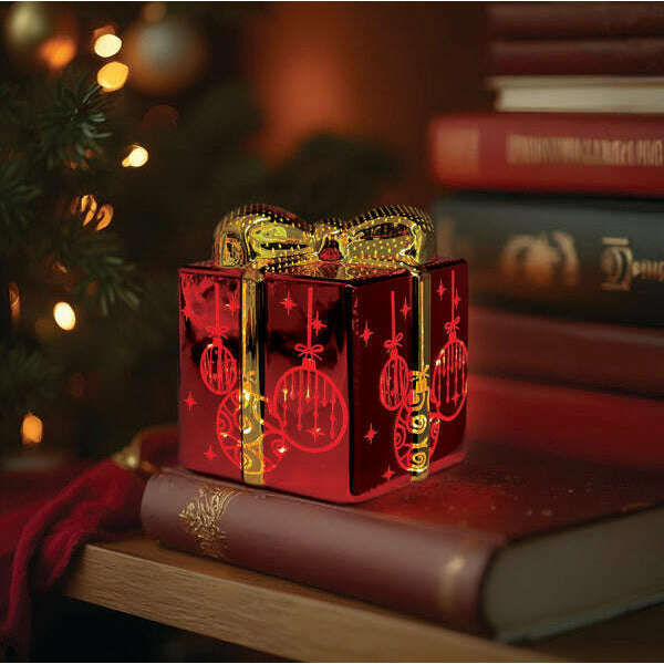 Lit Ornamental Glass Gift Box