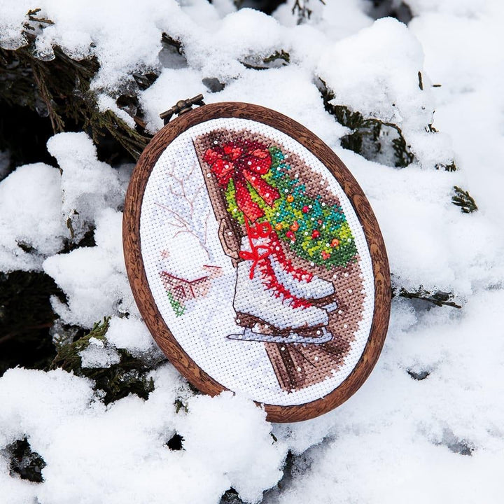 M-503C Counted cross stitch kit series "Preparing for the Holidays"