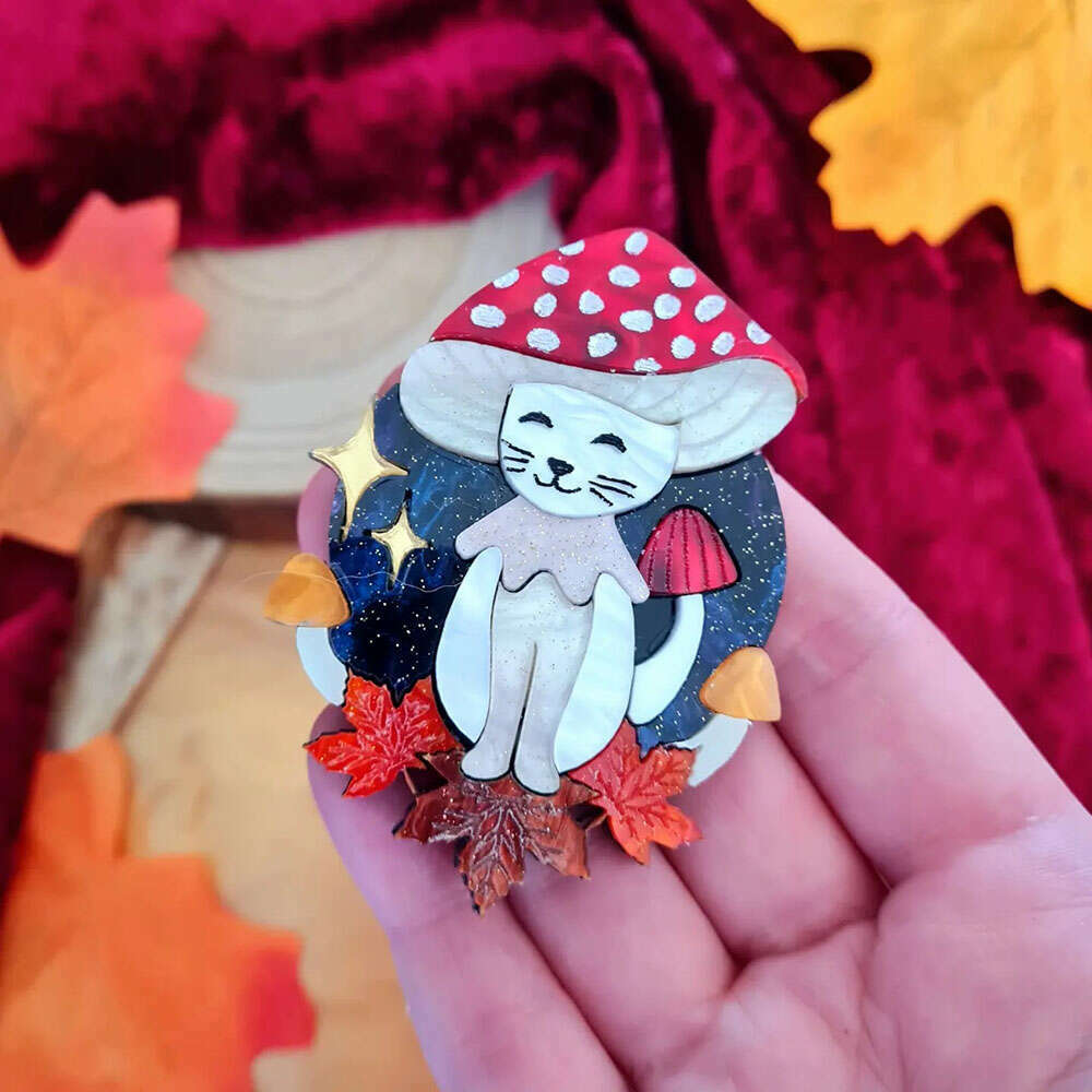 Meowshroom Necklace by Cherryloco Jewellery 3