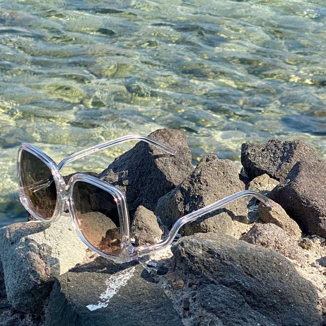 Mia Sunglass - Green / Coral