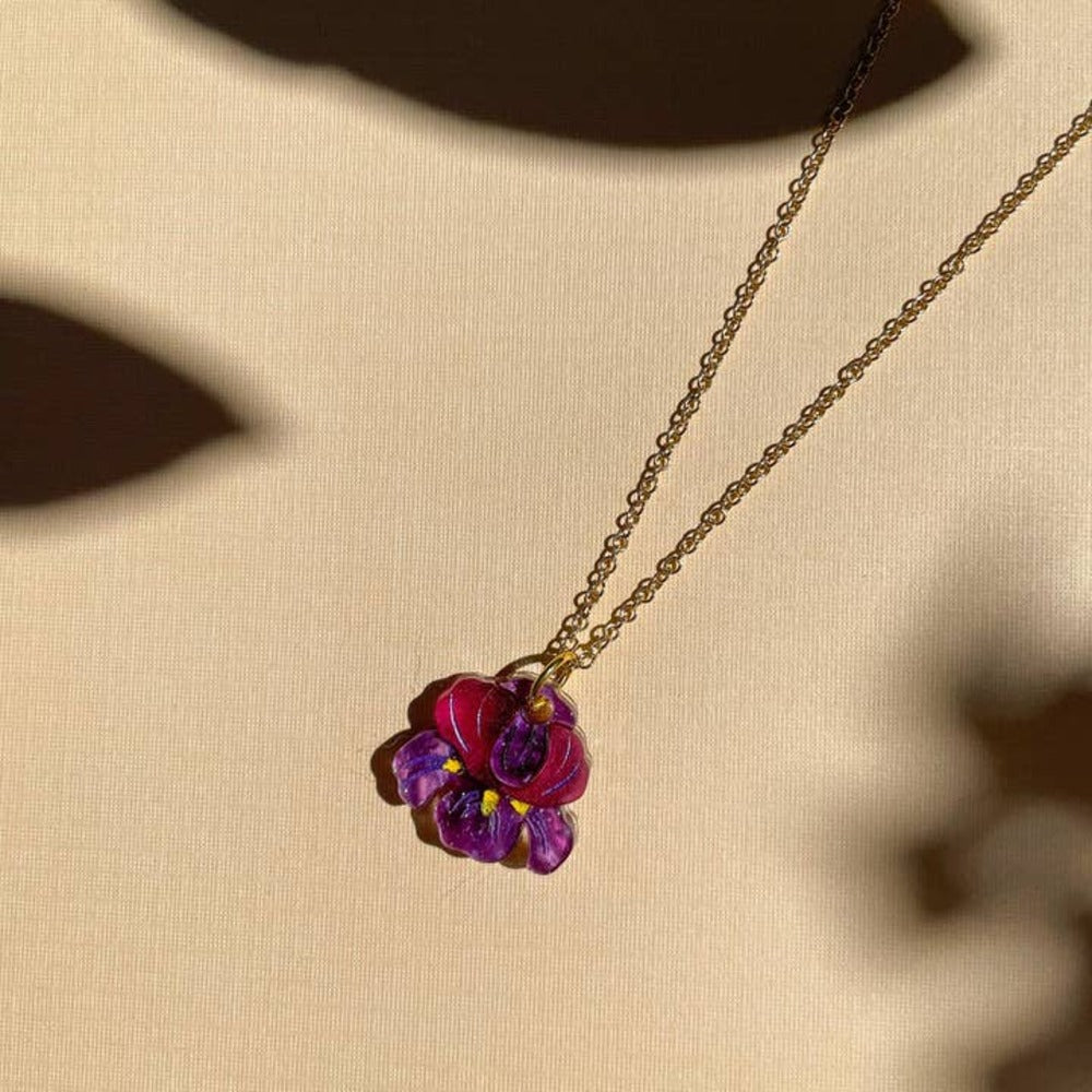 Mini Iris Necklace 2