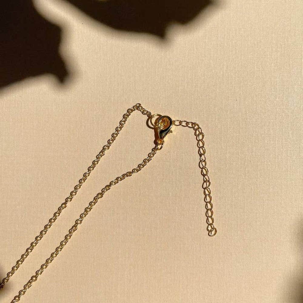 Mini Iris Necklace 4