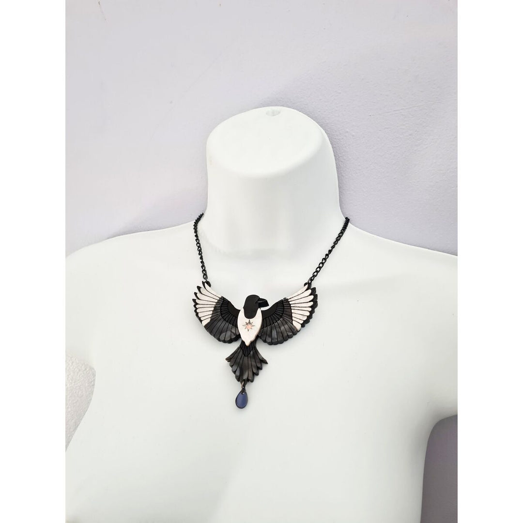 Mystic magpie brooch or necklace 3
