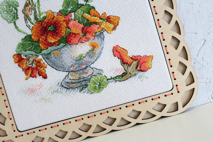Nasturtium SM-610  Counted Cross Stitch Kit