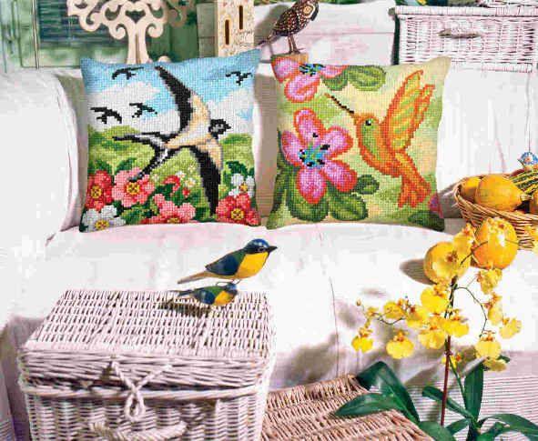 Cushion cross stitch kit "Humming bird" 9368