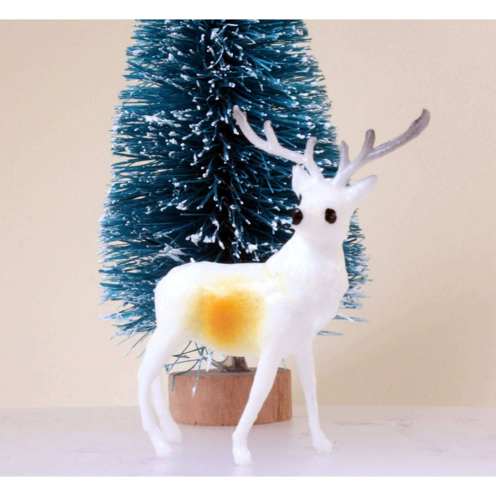New Old Stock 1.5" Reindeer Decorative Figurine, 1960s – view 2