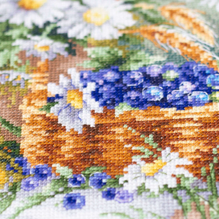 On the Forest Glade 510-230 Counted Cross-Stitch Kit