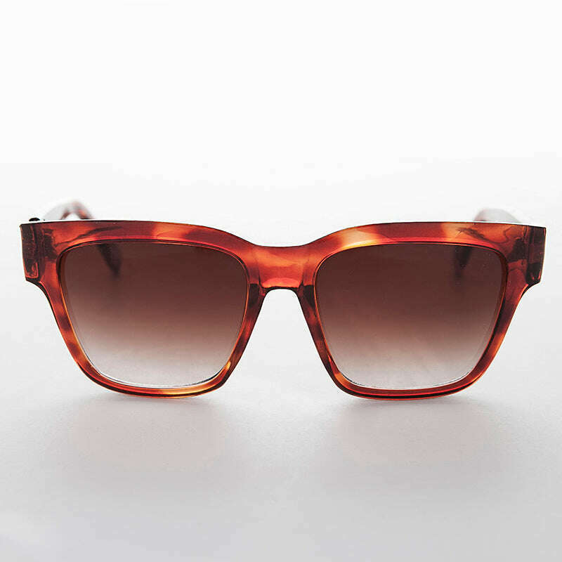 Oversized Women's Classic Square Vintage Sunglass - Brooklyn