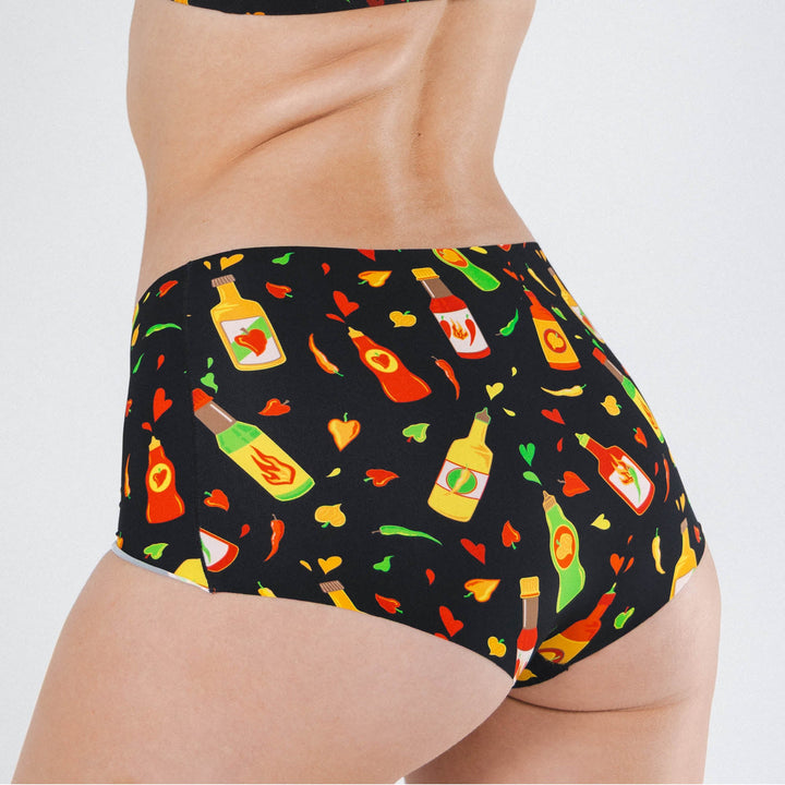 The Gotcha Sriracha | Hot Sauce Women’s Seamless Boyshort