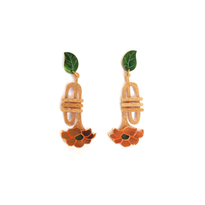 Trumpet with flower earrings by Laliblue 2