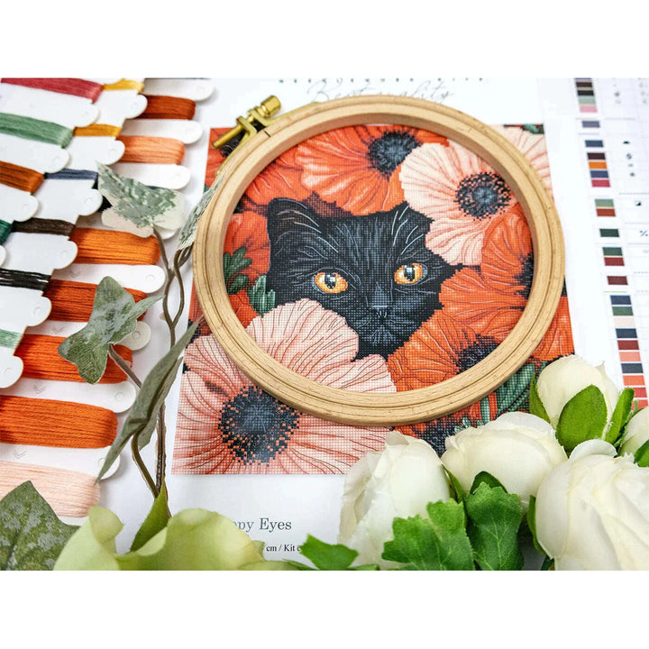 Poppy Eyes L9949 Counted Cross Stitch Kit