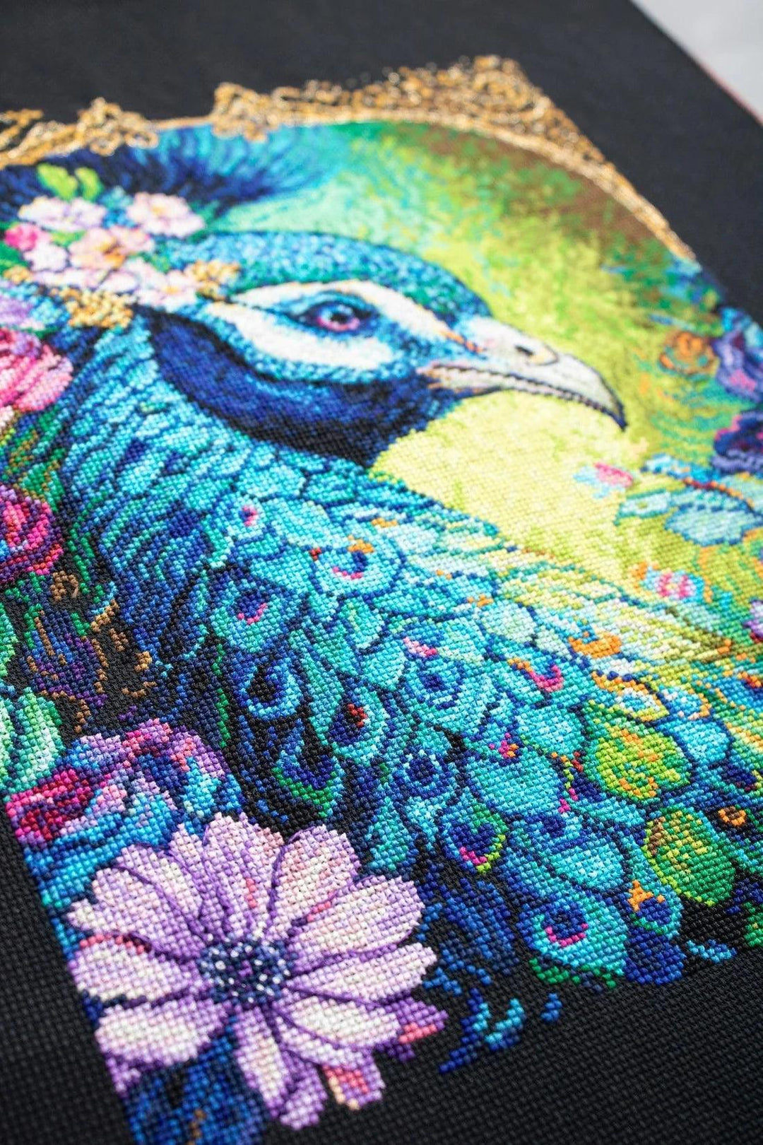 Proud Cerulean BU5035L Counted Cross-Stitch Kit