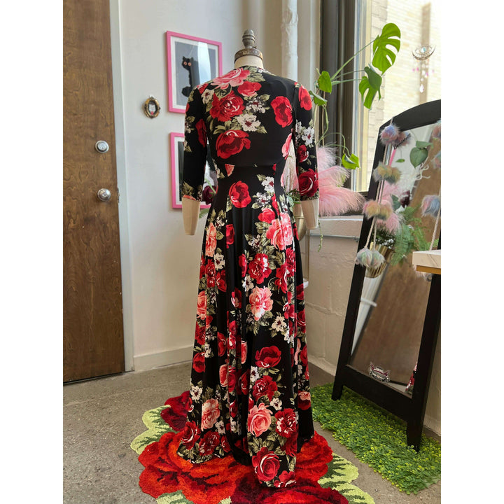 Raquel 3/4 Sleeve Maxi Dress in Red Rose Print
