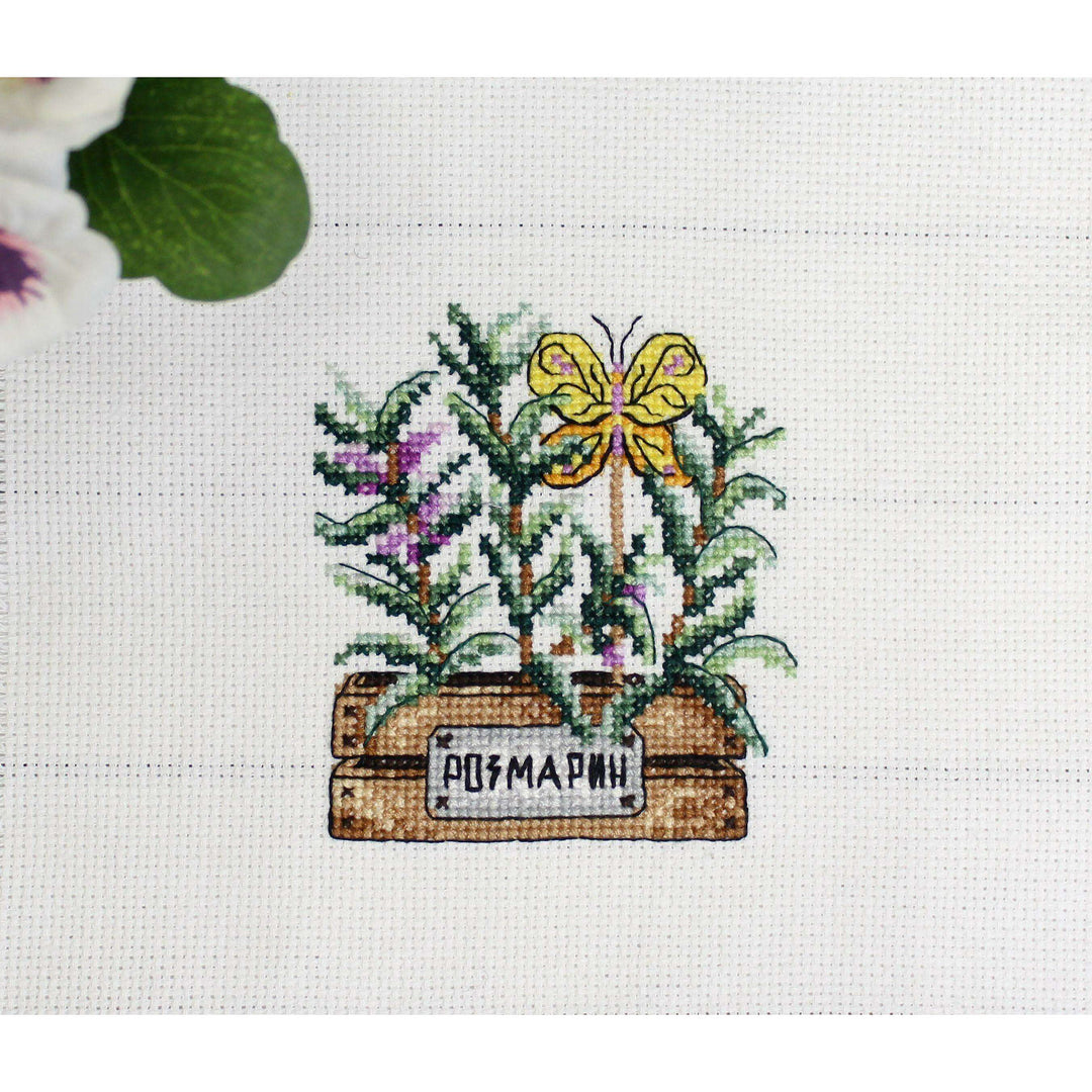 Rosemary SM-639 Counted Cross Stitch Kit