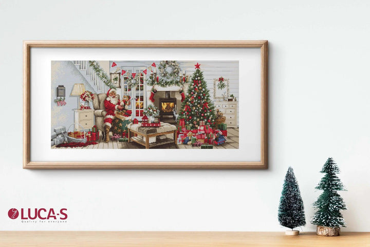 Santa interior B2408L Counted Cross-Stitch Kit